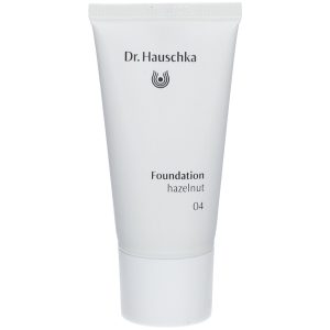 Dr. Hauschka Foundation 04 hazelnut 30ml